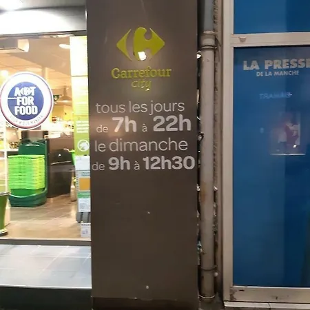 Che Grand F2 Droit Plein Centre Sweet * Cherbourg-en-Cotentin